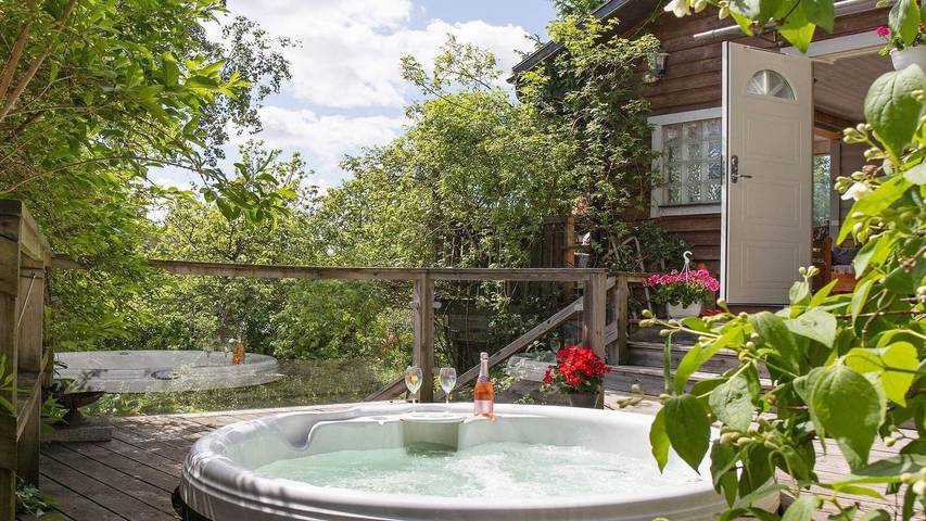 Διαμονή για διακοπές για 9 άτομα, με μπαλκόνι και μπανιέρα υδρομασάζ στη Σουηδία