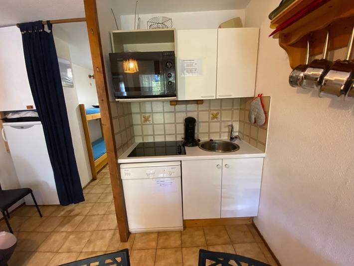 Ganze Wohnung, Gemütliches Apartment, nahe Etale, südlicher Balkon, Parkplatz in La Clusaz, Annecy und Umgebung