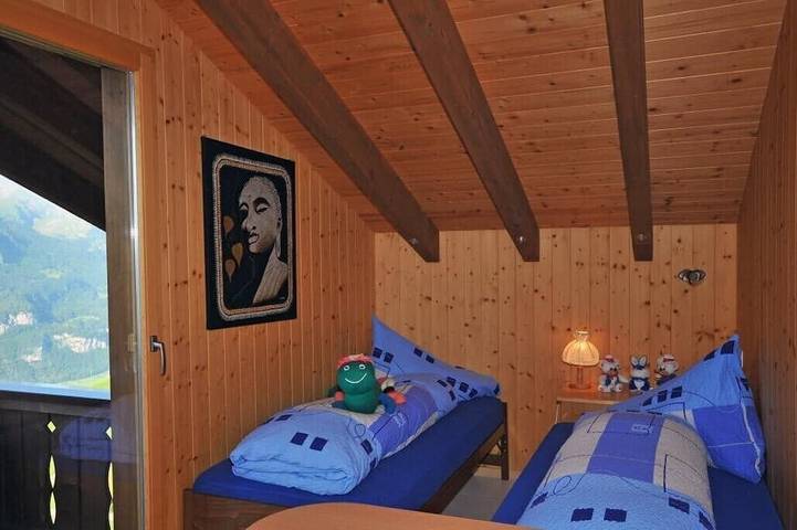 Chalet für 4 Personen, mit Sauna und Balkon sowie Whirlpool in Hasliberg - 3