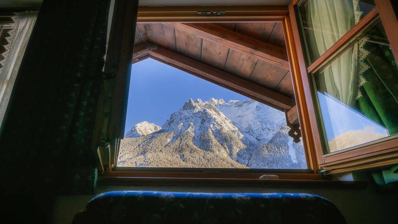 Appartement de vacances entier, Appartement de vacances pour 4 personnes avec balcon in Mittenwald, Alpes bavaroises