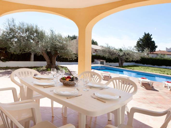 Location de vacances pour 11 personnes, avec jardin dans Les Tres Cales - 2