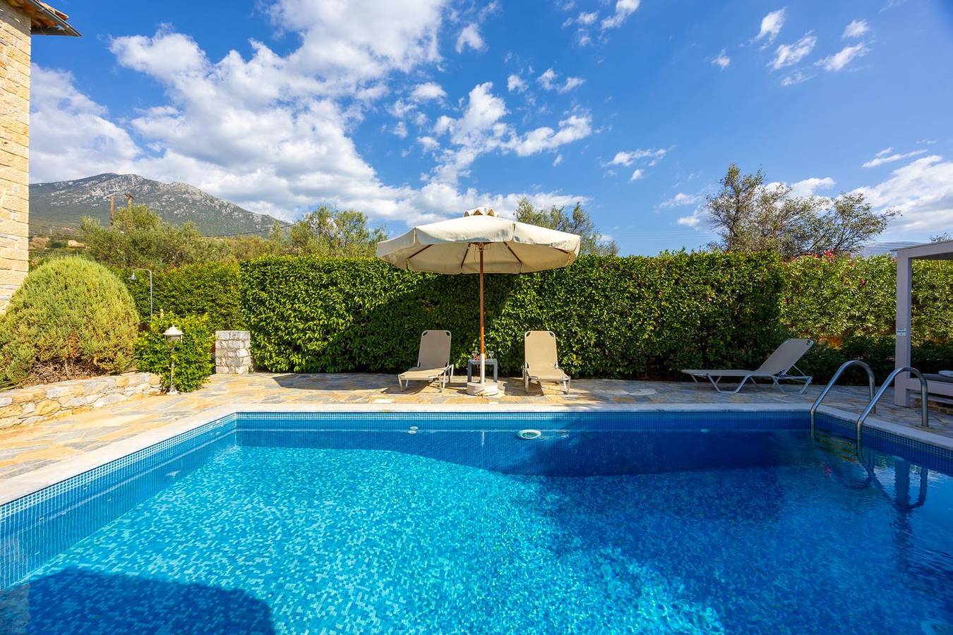 Villa för 7 Personer med balkong in Stoupa, Messenia region