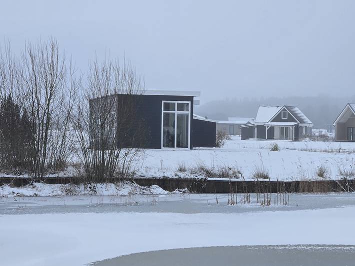Ferienhaus für 2 Personen, mit Seeblick und Balkon/Terrasse sowie Terrasse in Drenthe - 2