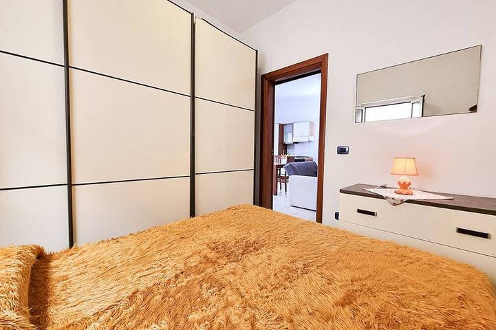 Appartement entier, Seafront villa Rossella with veranda p car in Porto Cesareo, Golfe de Tarente
