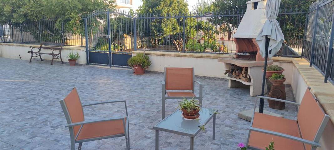 Location de vacances pour 2 personnes, avec vue ainsi que terrasse et jardin à Cariati - 2