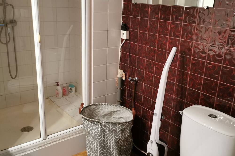 Appartement entier, Studio en plein centre de Brive La Gaillarde de 36 m2 in Brive-la-Gaillarde, Région de Brive-la-Gaillarde