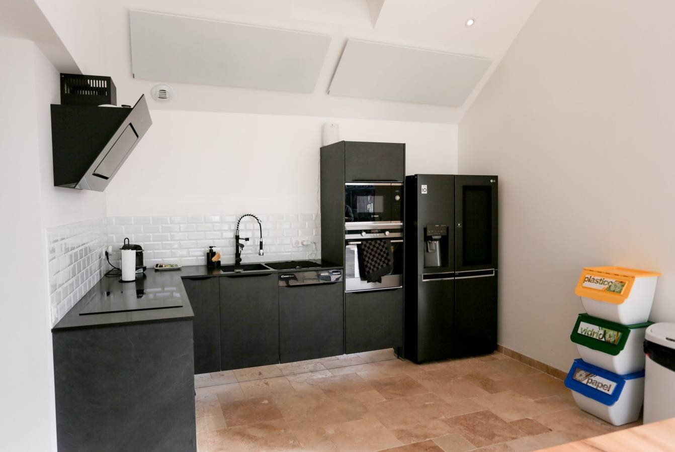 Villa avec piscine couverte chauffée, sauna, jacuzzi in Léglantiers, Oise