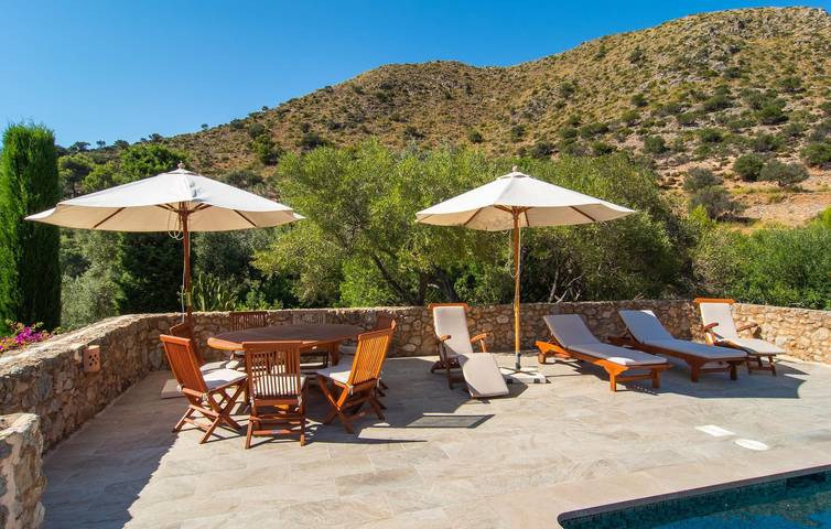 Seaside Terrace Retreat: Strand 1km, Pool, WiFi in Colònia de Sant Pere, Artà