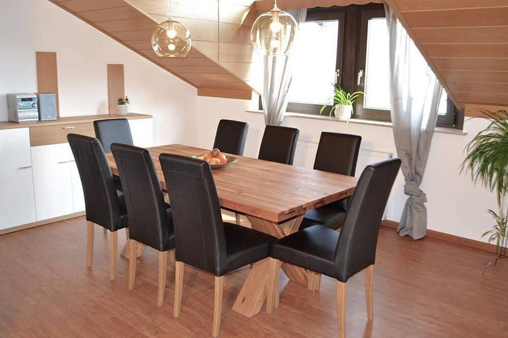 Ganze Wohnung, Fewo Jäger - Fewo, Dusche und Bad, Wc, 3 Schlafräum in Neustadt an der Weinstraße, Deutsche Weinstraße