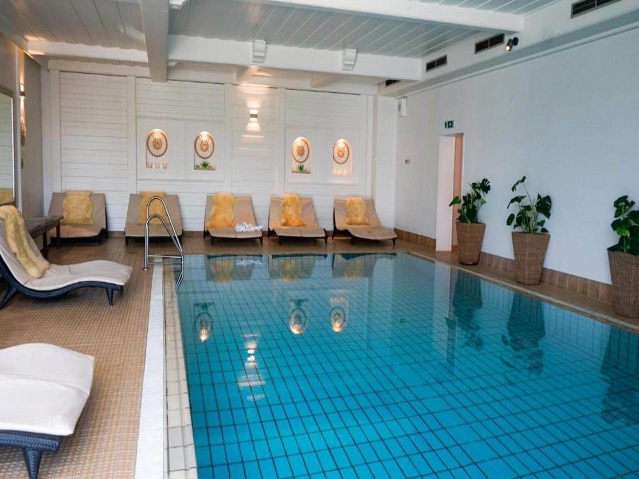 Geheel appartement, Tweepersoonskamer met uitzicht op het balkon in Steirerland