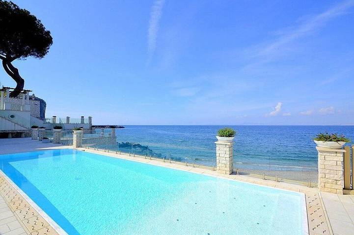 Ferienhaus für 10 Personen, mit Balkon