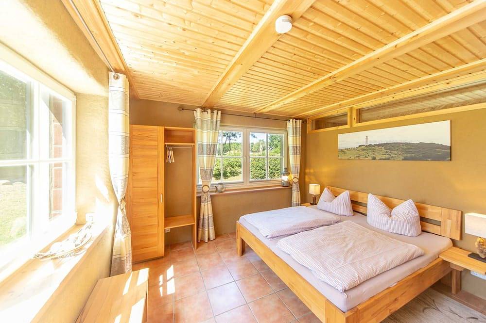 Ce de vacaciones - Apartamentos en casa de paja in Suhrendorf, Ummanz