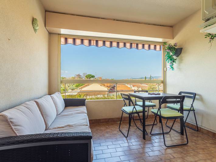 Gîte pour 4 personnes, avec terrasse et vue, animaux acceptés dans Plage de l'Argentière - 4