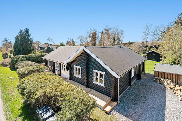 Ferienhaus für 6 Personen, mit Sauna und Garten sowie Terrasse