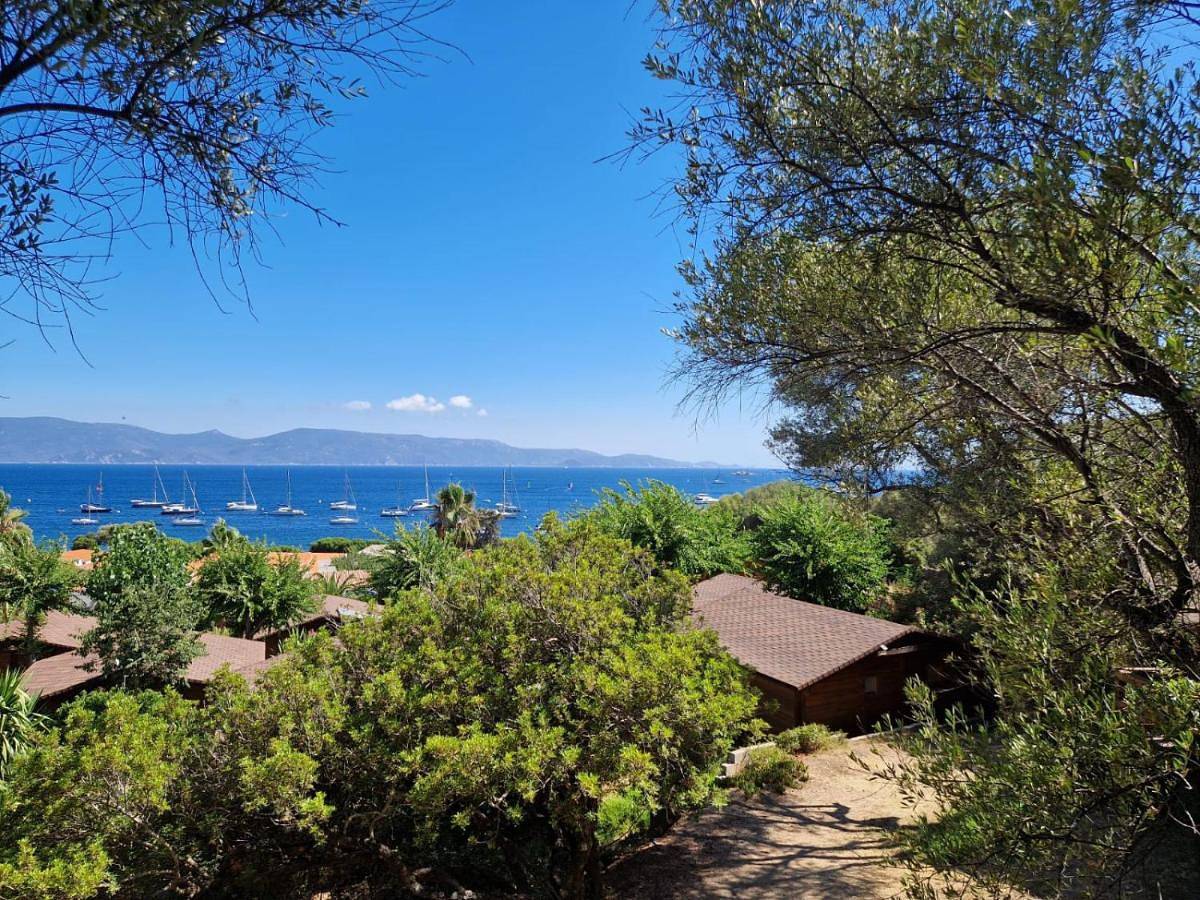 Mare E Monti in Porto Pollo (Corse), Serra-di-Ferro