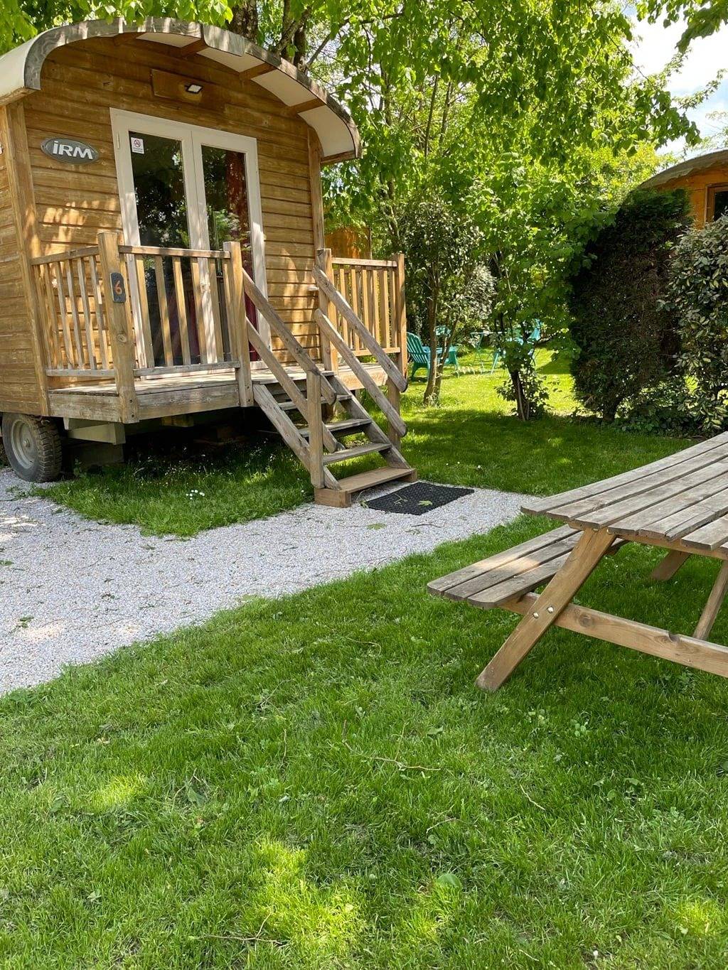 Zecamping 3 étoiles piscine chauffée locatif Tv clim 21m2 4 pers in Sorèze, Castres und Umgebung