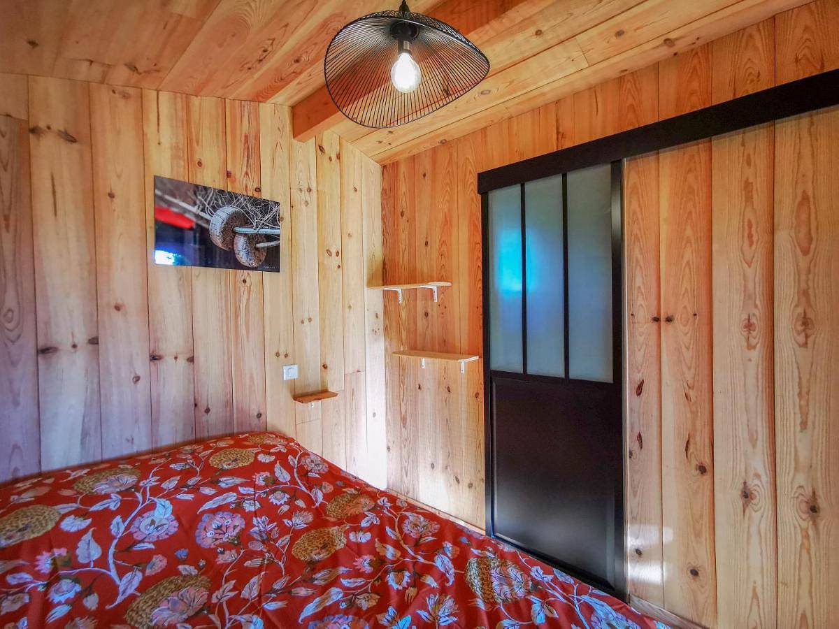 Appartement entier, Joli chalet en bois à 7 mn des plages du Bassin d'Arcachon in Andernos-les-Bains, Région d'Arcachon