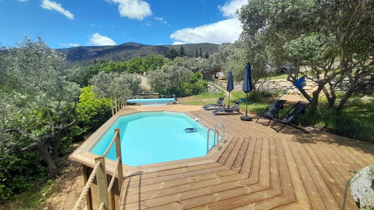Appartement entier, One-Bedroom Apartment in Seillans, Région de Draguignan