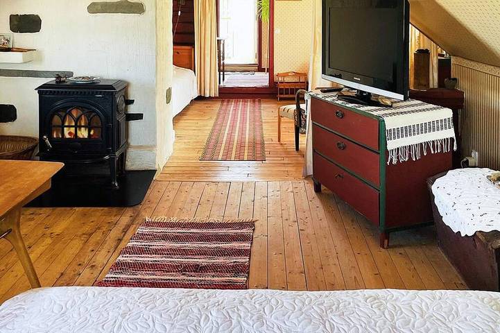Ferienhaus für 4 Personen, mit Balkon in Rönnäng - 2