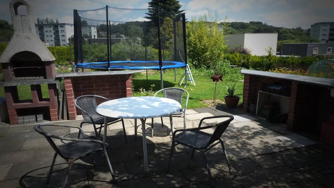 Appartement de vacances entier, Appartement de vacances pour 4 personnes avec piscine in Wuppertal, Bergisches Land