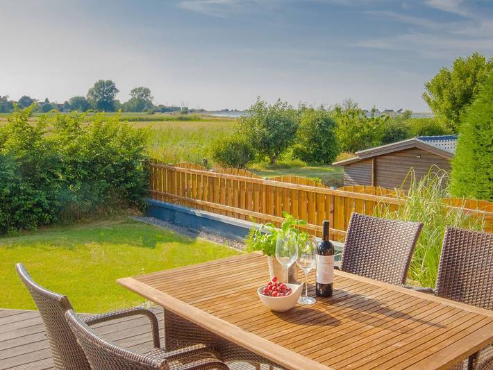 Ferienhaus für 5 Personen, mit Terrasse und Ausblick sowie Garten, kinderfreundlich in Heiligenhafen - 2