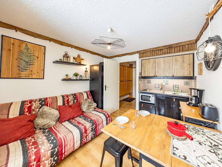 Gîte pour 4 personnes à Montgellafrey - 3