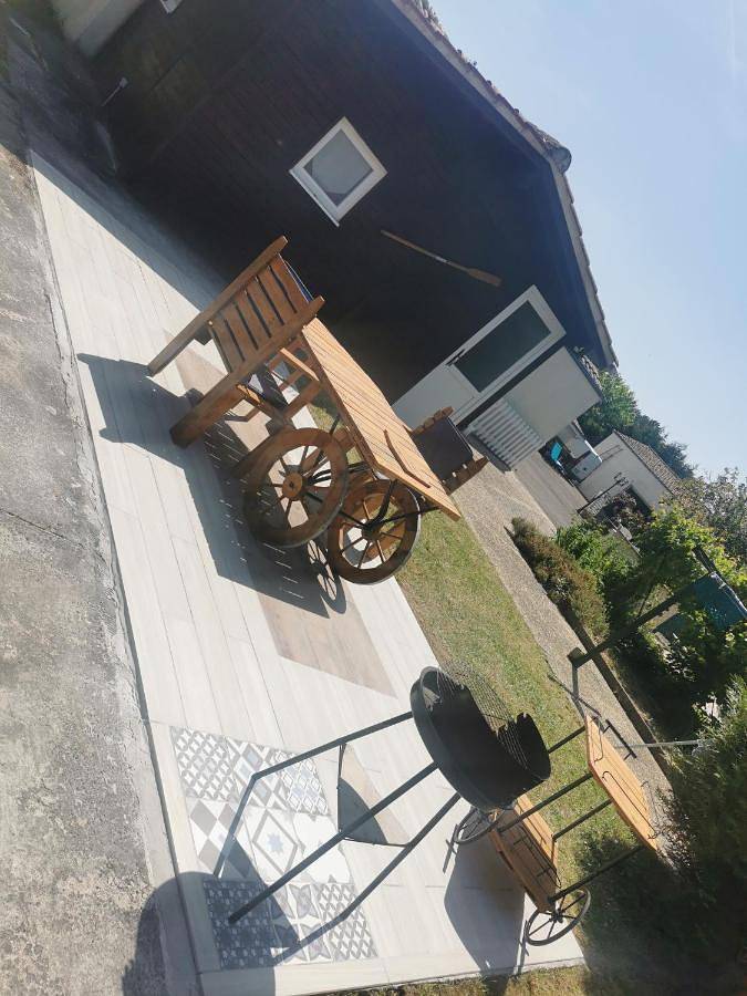 Gîte pour 2 personnes, avec terrasse et jardin à La Jonchère - 3