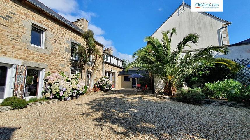 Location de vacances pour 2 personnes, avec jardin à Plouha - 2