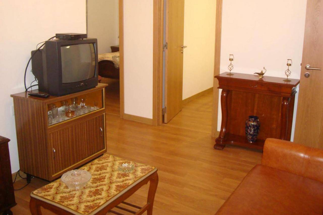 Apartamento inteiro, Three-Bedroom Apartment in Chouto, Parreira e Chouto
