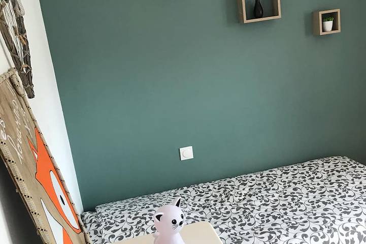 Location de vacances pour 8 personnes, avec jardin à Plounévez-Lochrist - 3