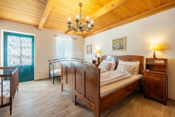 Villa für 14 Personen, mit Sauna und Pool in Crikvenica - 2