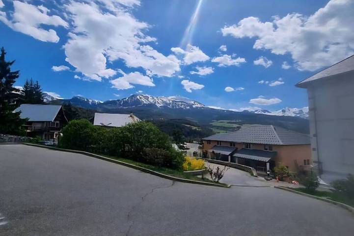 Apartamento entero, Duplex spa & mountain view - Château des Magnans in Jausiers, Parque nacional de Mercantour