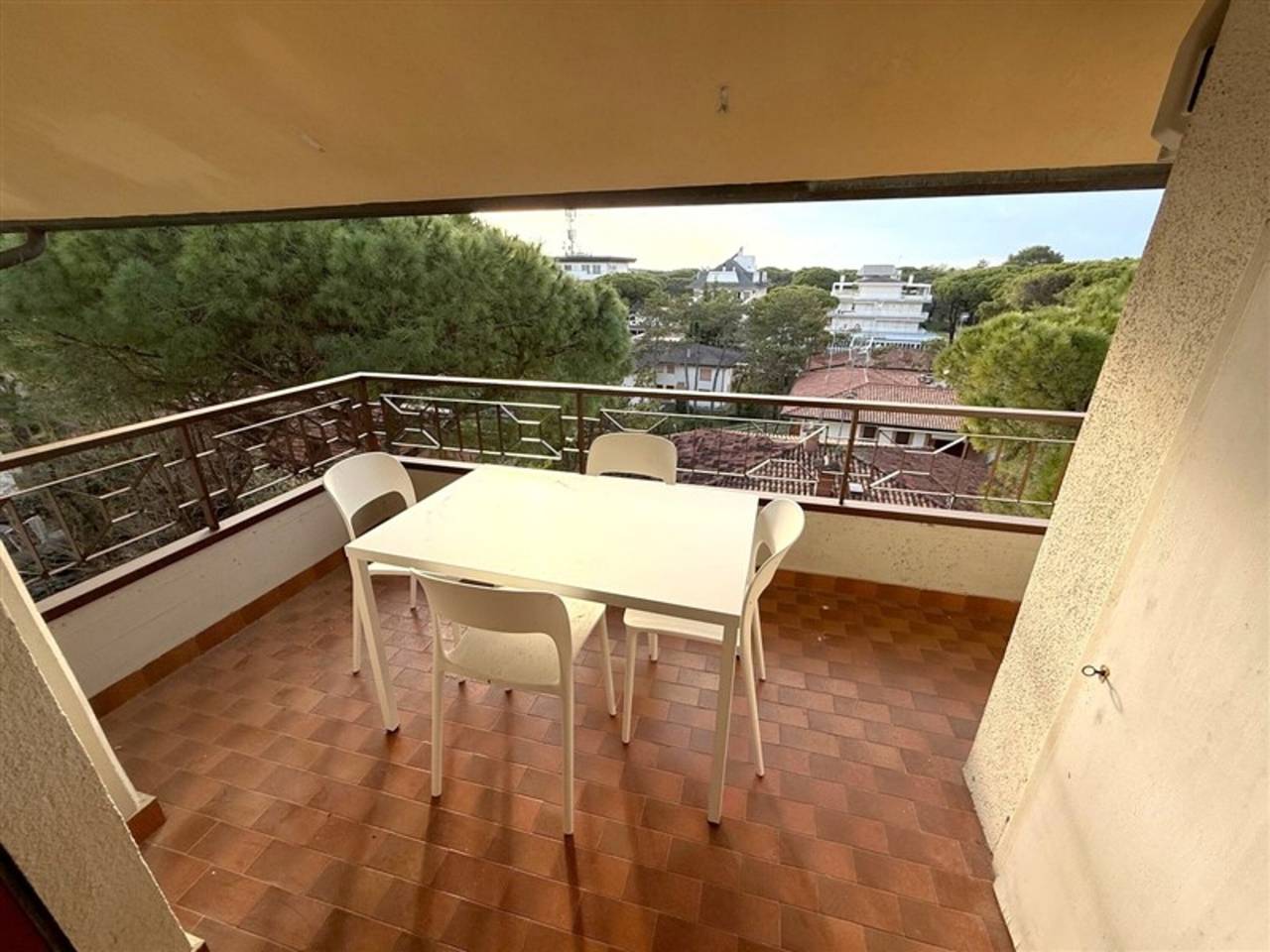 Ganze Wohnung, Entspannter Aufenthalt in einer Wohnung mit Terrasse und Pool in Lignano Riviera, Lignano Sabbiadoro