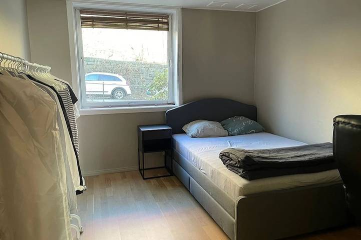 Ganze Wohnung, Charming 2-Bedroom Apartment In Bergen Centrum in Bergenhus, Bergen