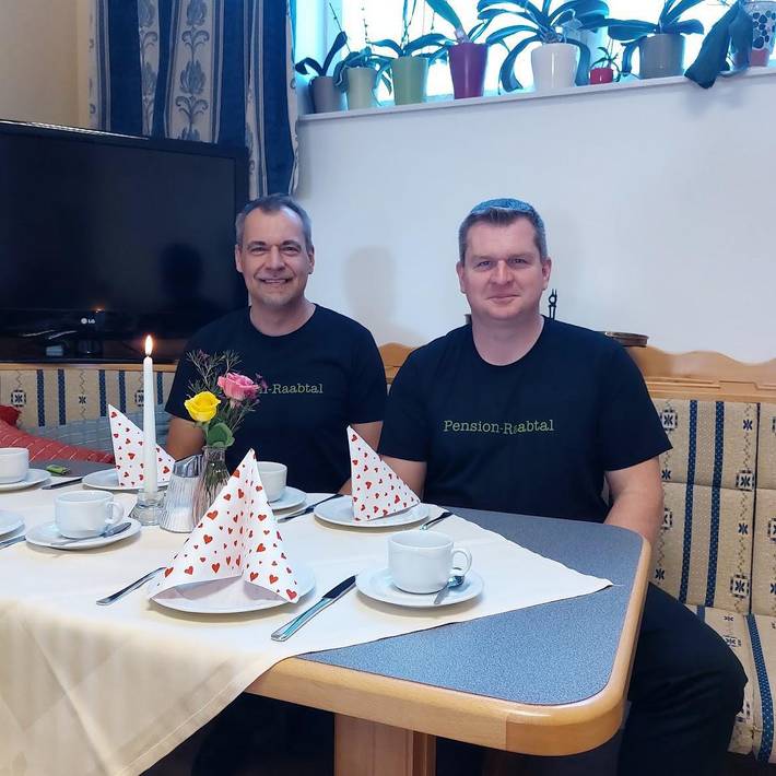 Ganze Ferienwohnung, Klassik Doppelzimmer, Dusche, Wc in Südoststeiermark, Feldbach