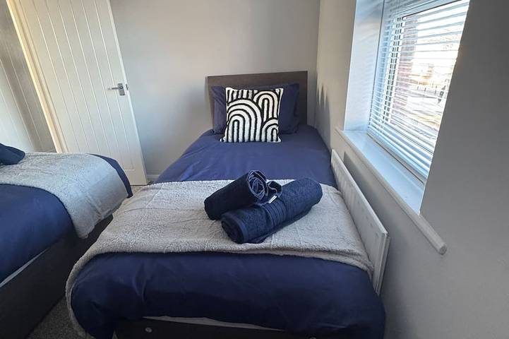 Oakleigh Way, Carlisle - 2 Bedroom, sleeps 4, Fully furnished in Carlisle, Cumbria