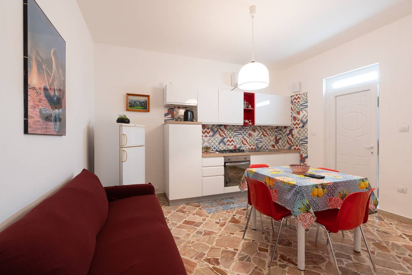 Ganze Wohnung, Ferienwohnung 'Casa Rossa' mit Meerblick, Veranda und Wlan in Castellammare del Golfo, Trapani Provinz