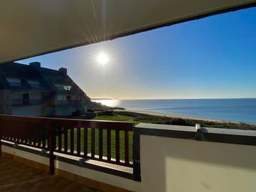 Gîte pour 6 personnes, avec balcon et vue dans Plage du Fogeo