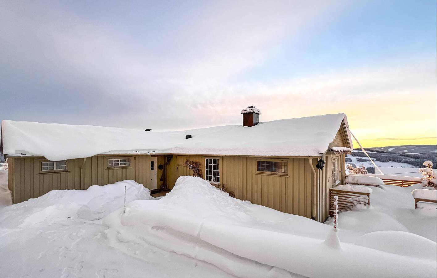 Ferienhaus für 6 Personen mit Terrasse in Svingvoll, Gausdal