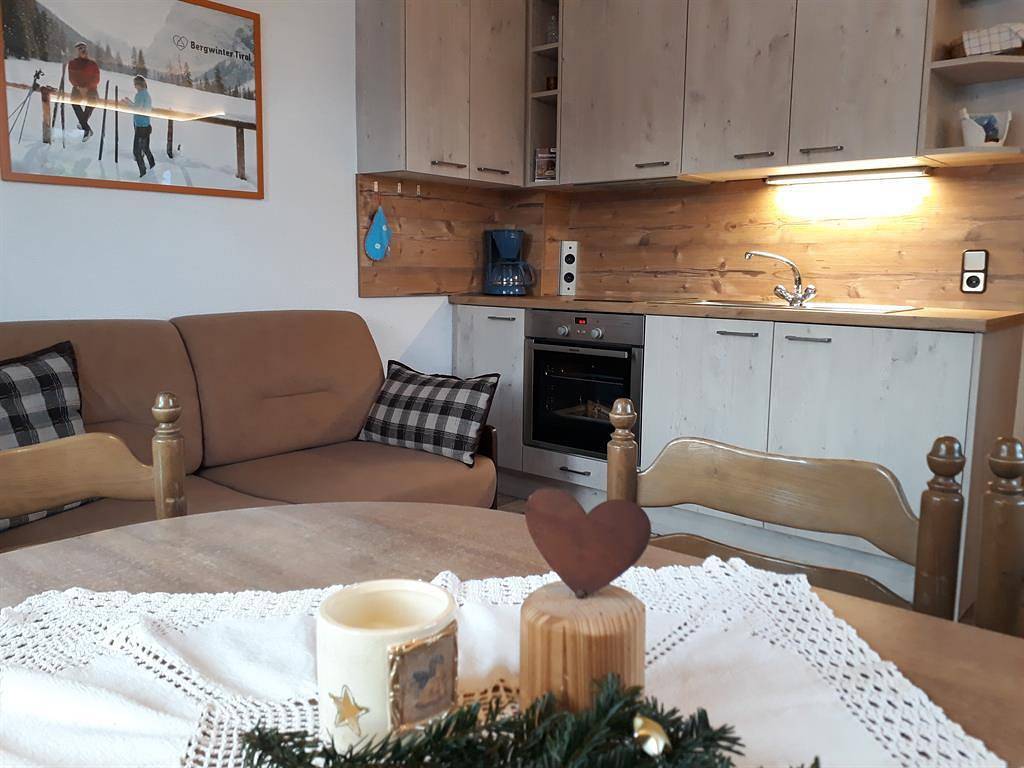 Ganze Ferienwohnung, 2-Pers. Whg., 38 m², No.1; Sonnenaufgang in Loferer und Leoganger Steinberge, Hochfilzen