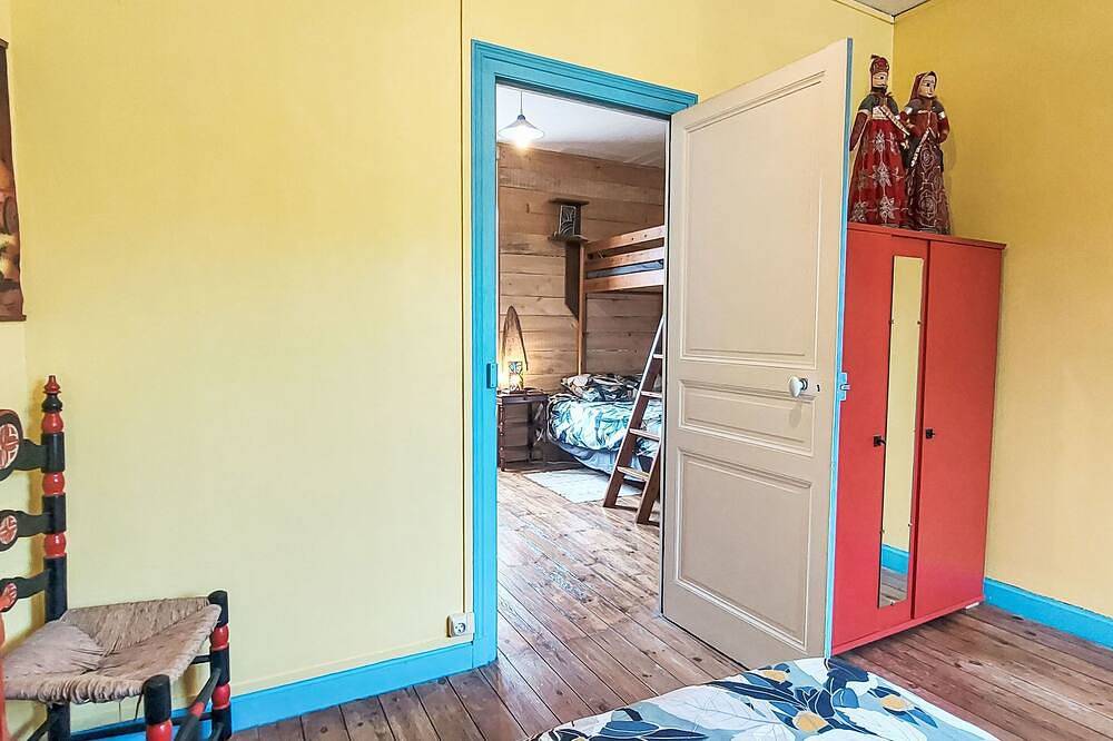 L'Oté rouge in Saint-Brieuc, Côte de Goëlo