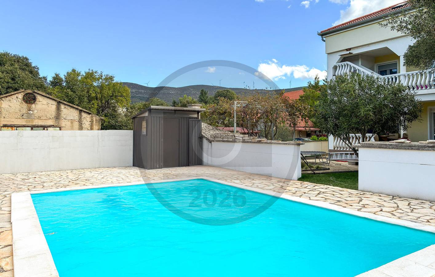 Entire holiday apartment, Holiday apartment for 5 people with terrace in Donji Karin, Zadar