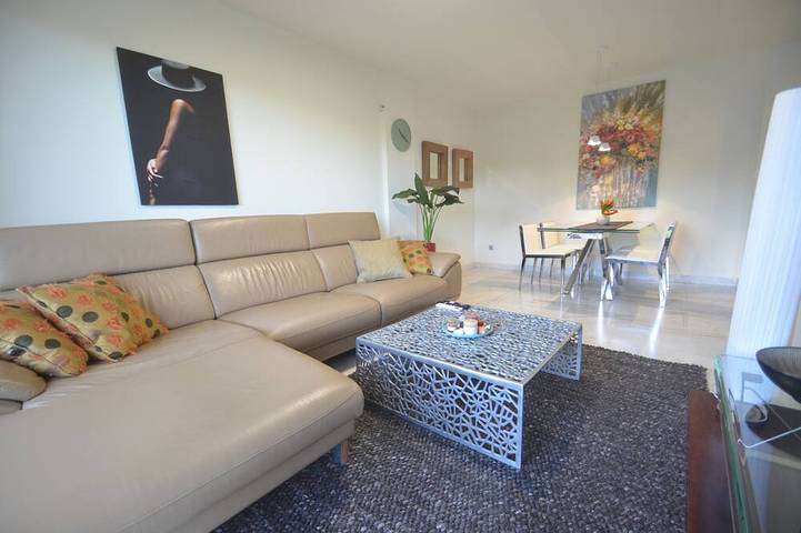 Appartement de vacances pour 4 personnes, avec balcon et piscine ainsi que sauna et jacuzzi - 1