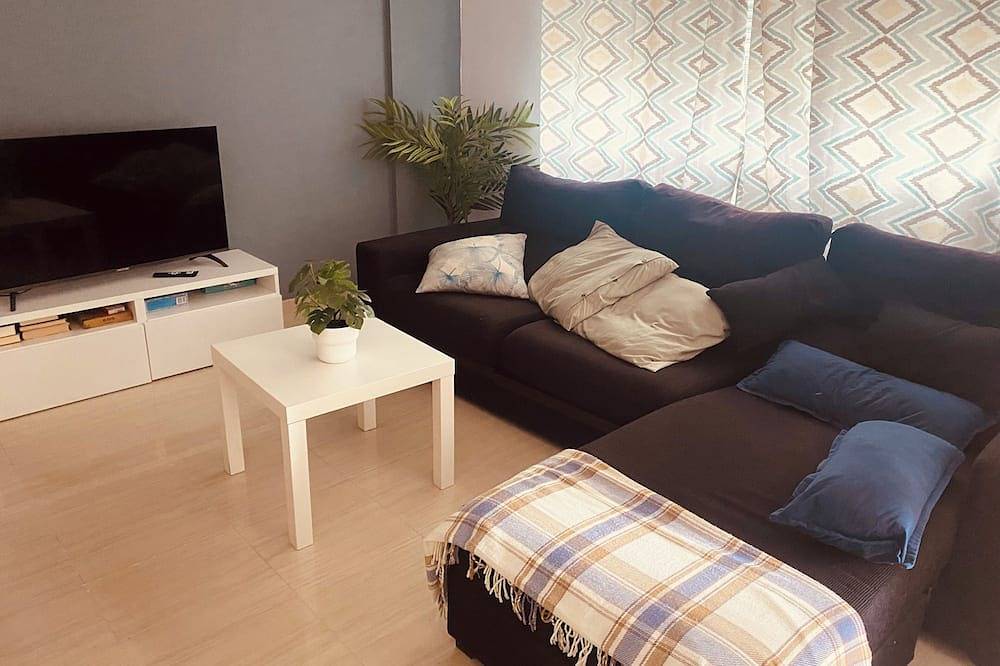 Semi-Detached House Between Beaches. Ideal For Families. in Foz, Galician Coast