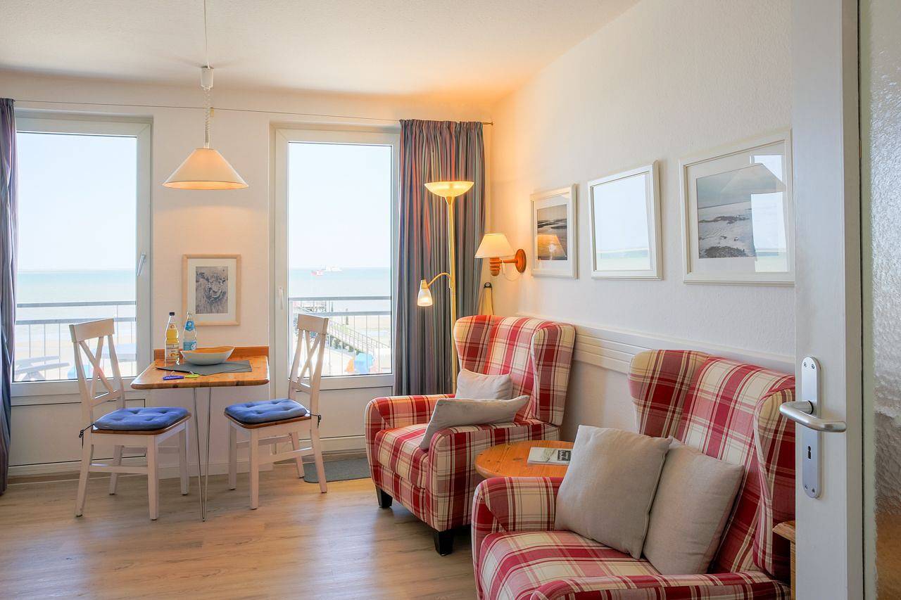 Ganze Wohnung, Nordland Appartments - Wohnung Römö - Direkt am Meer, näher dran geht nicht! in Nordfriesische Inseln (Schleswig-Holstein), Wyk auf Föhr