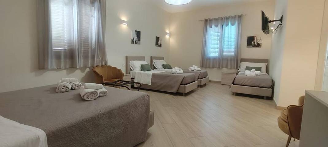 Maison d’hôte pour 2 personnes, avec piscine et terrasse ainsi que jardin et vue à Villaggio Mosè - 4