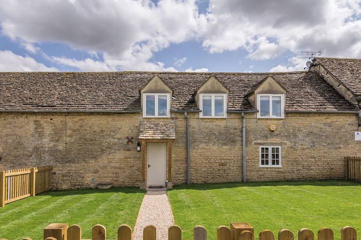 Cottage for 7 people, with Garden in Cirencester