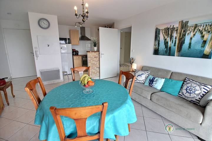 Gîte pour 2 personnes, avec terrasse dans Binic-Étables-sur-Mer - 2