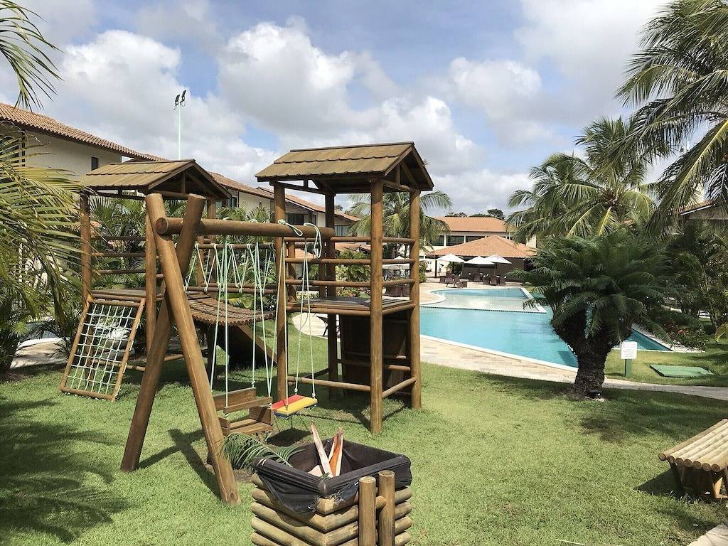 Haus in Wohnanlage am Meer, Hühnerhafen (hohe Mauer) in Praia do Muro Alto, Litoral Sul de Pernambuco