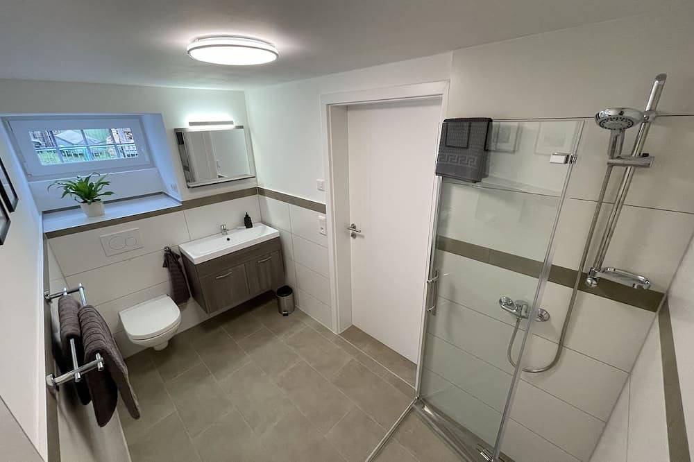 Hochwertige Ferienwohnung im Bauernhaus - zentrale Lage zwischen Stadt und Natur in Freital, Osterzgebirge